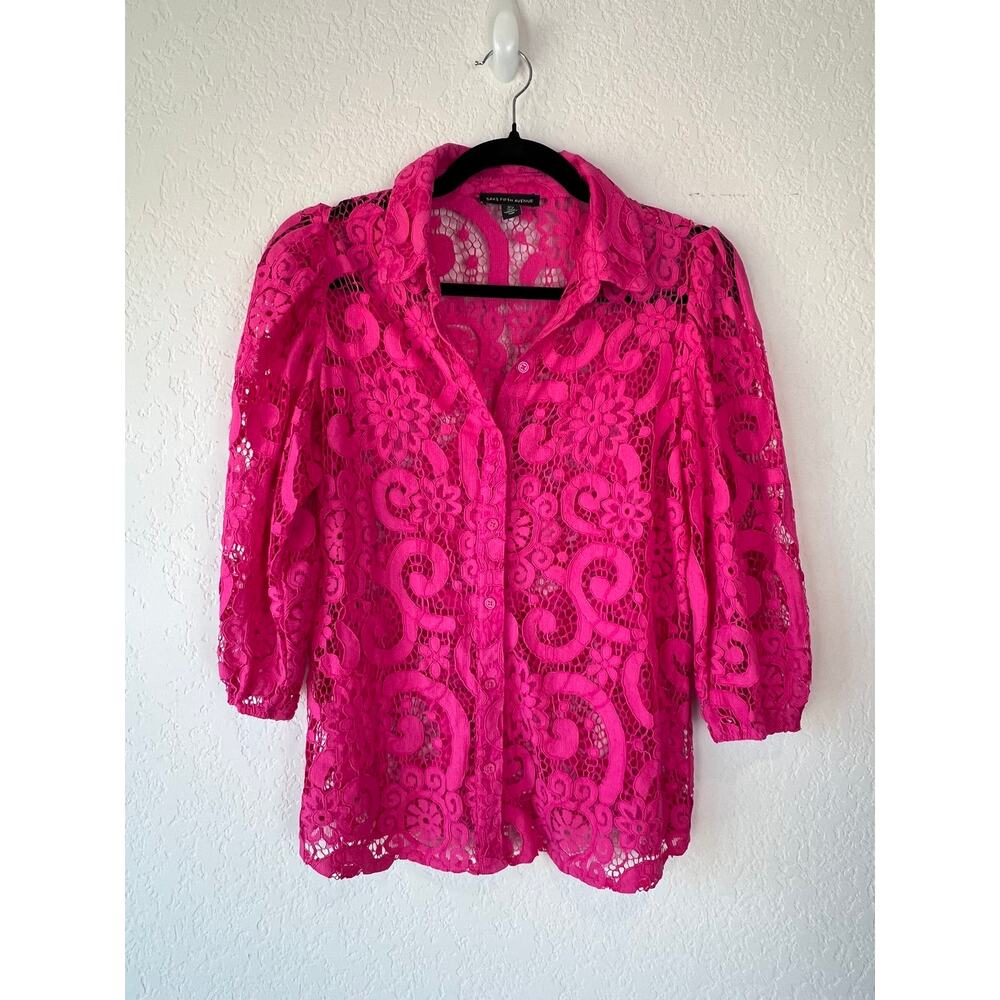 Saks Fifth Avenue Pink Lace Button Up Top size Small